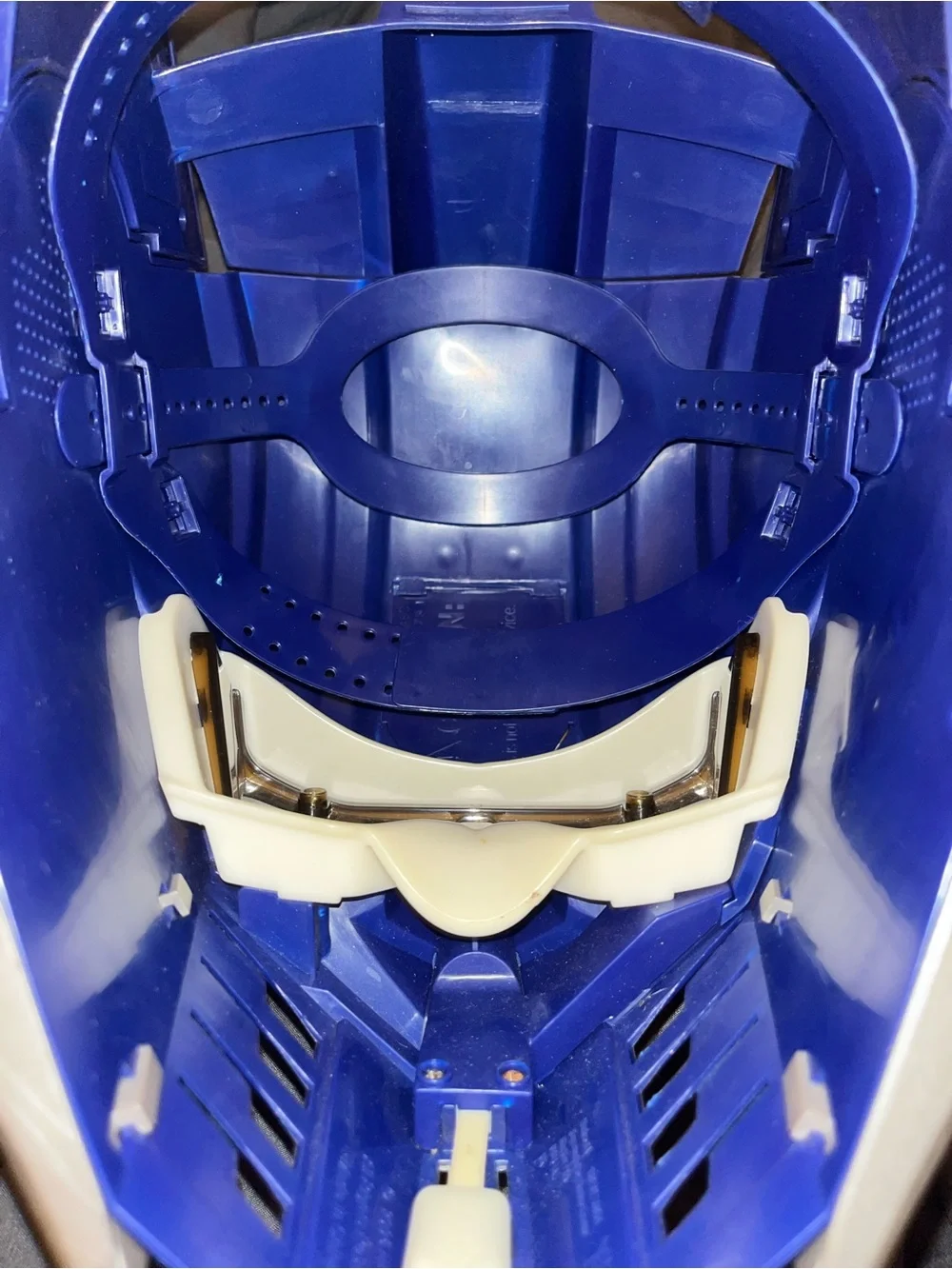 2006 rare Optimus Prime voice changing mask with Japanese lettering